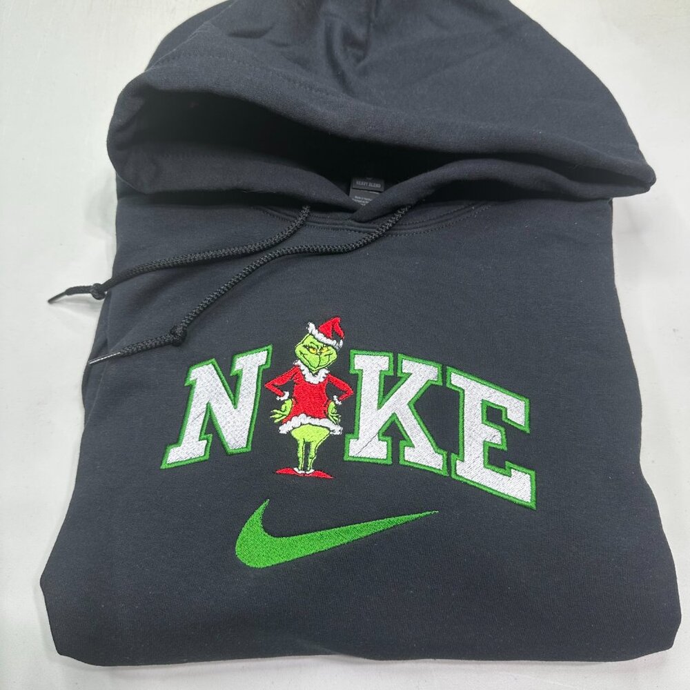 Nike Grinch YOUTH HOODIE Christmas Embroidered Sweatshirt Kids Green Outline